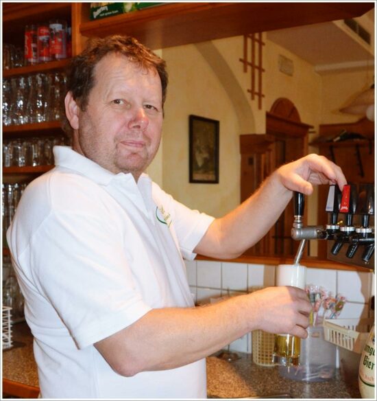Gasthof Pröll Wirt z’Karlsbach

